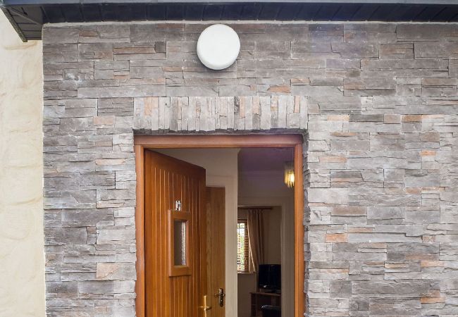 House in Clifden - 17 Canons Lane, truly is a home away from home