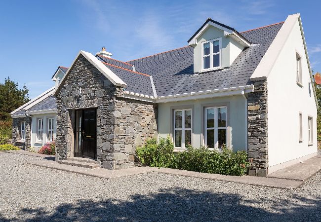 House in Moyard - Ballinakill Lodge home away from home
