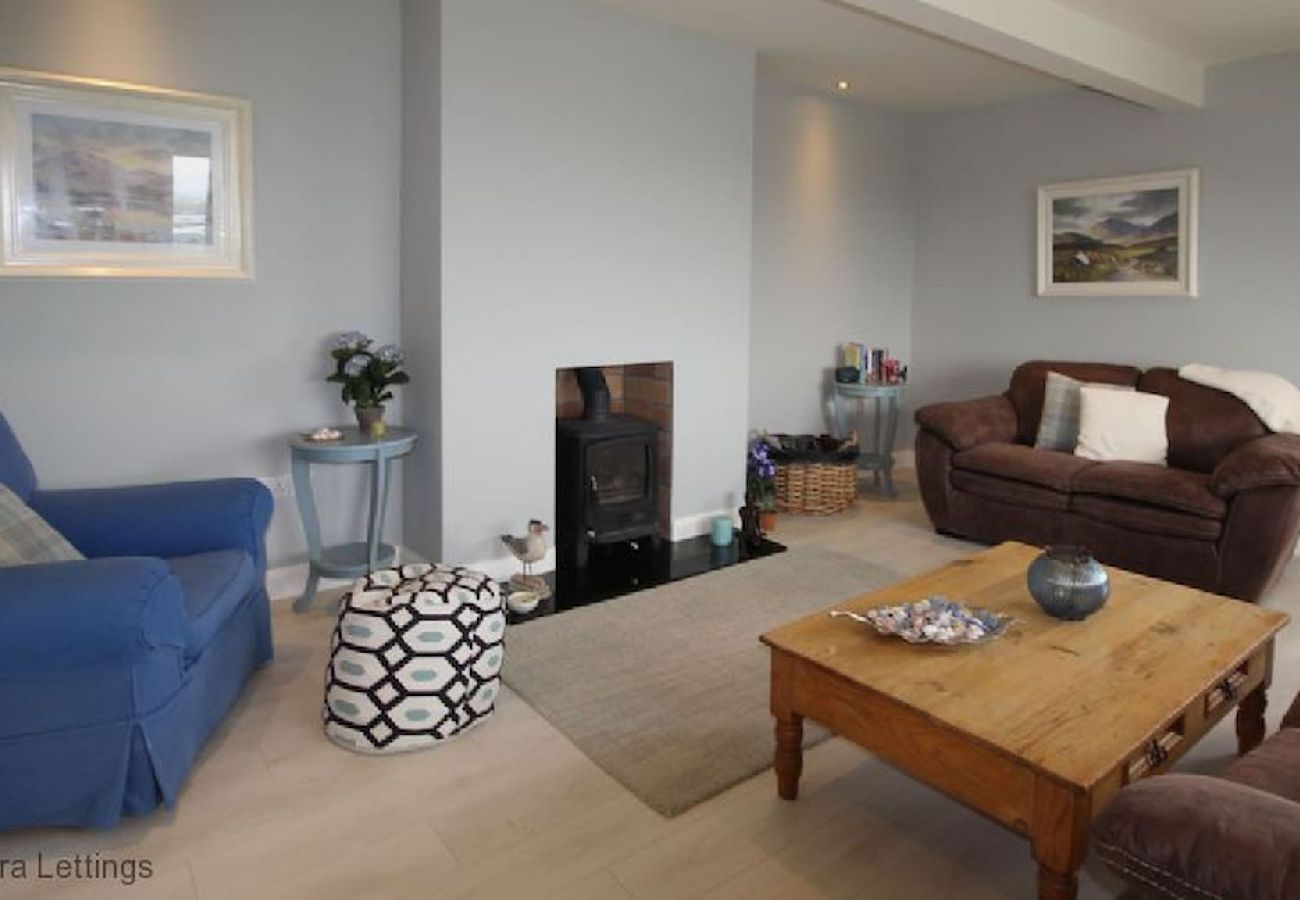 House in Ballyconneely - Beach House Mannin offering breathtaking views