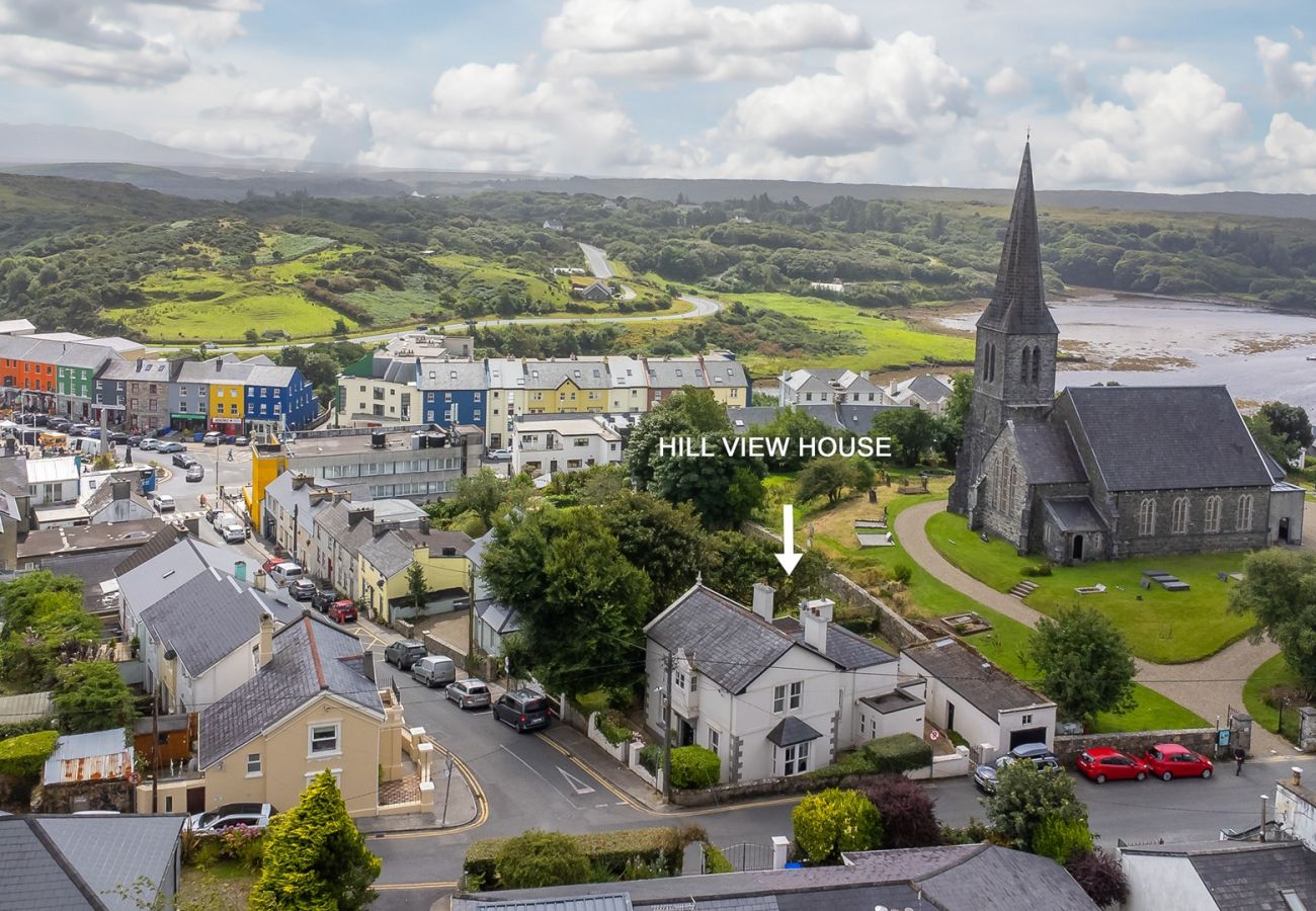 House in Clifden - Hill House Clifden a home full of character