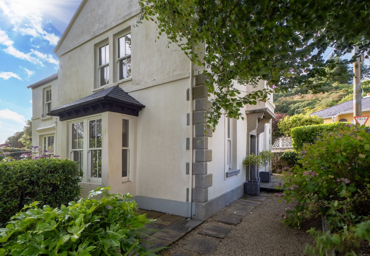 House in Clifden - Hill House Clifden a home full of character