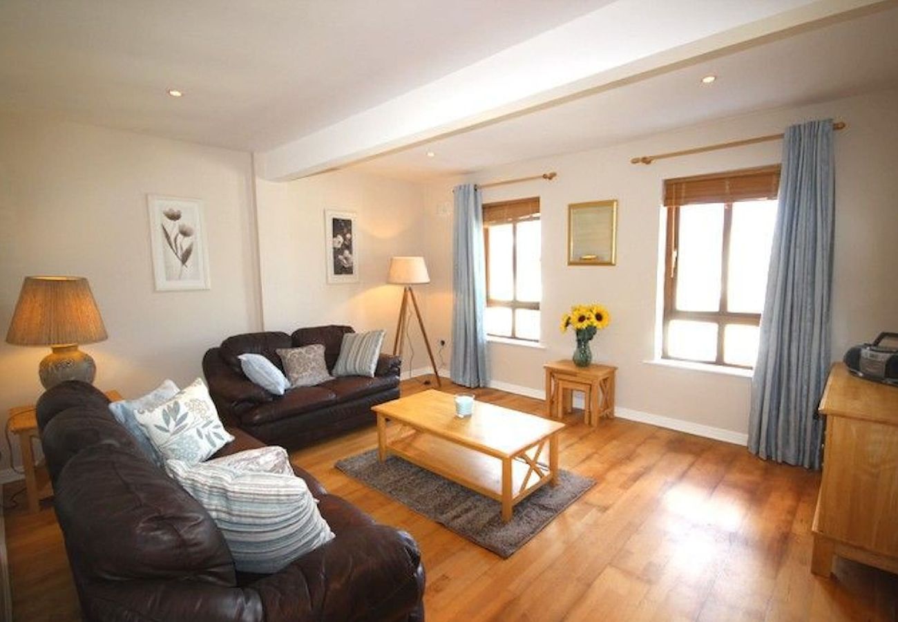 Townhouse in Clifden - No 2 Clifden Court  luxurious 2 bedroom townhouse 