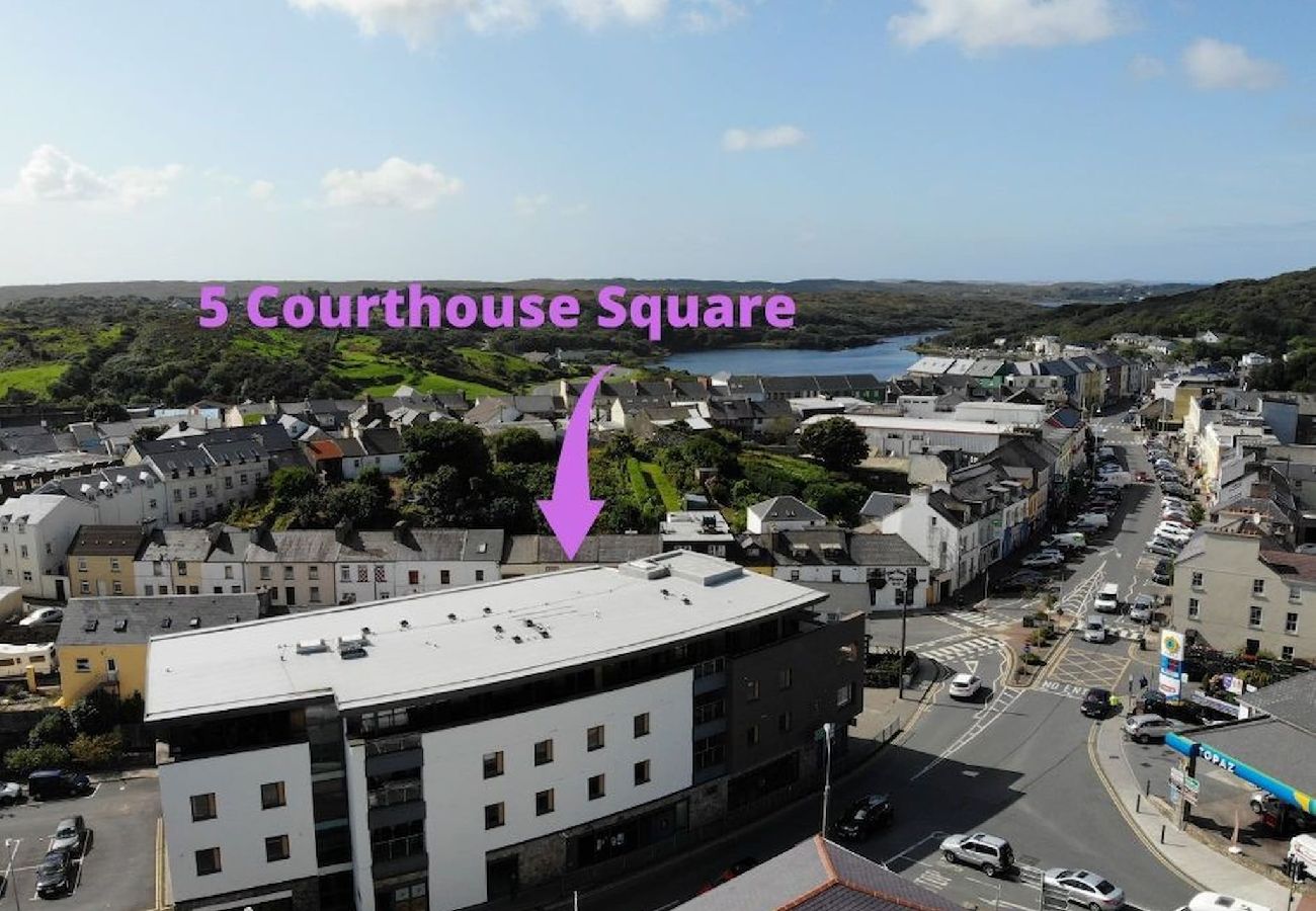 Apartment in Clifden - 5 Courthouse Square perfect for a couples getaway