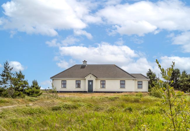 House in Cashel - Glynsk Pier Cottage, The perfect base to explore the West