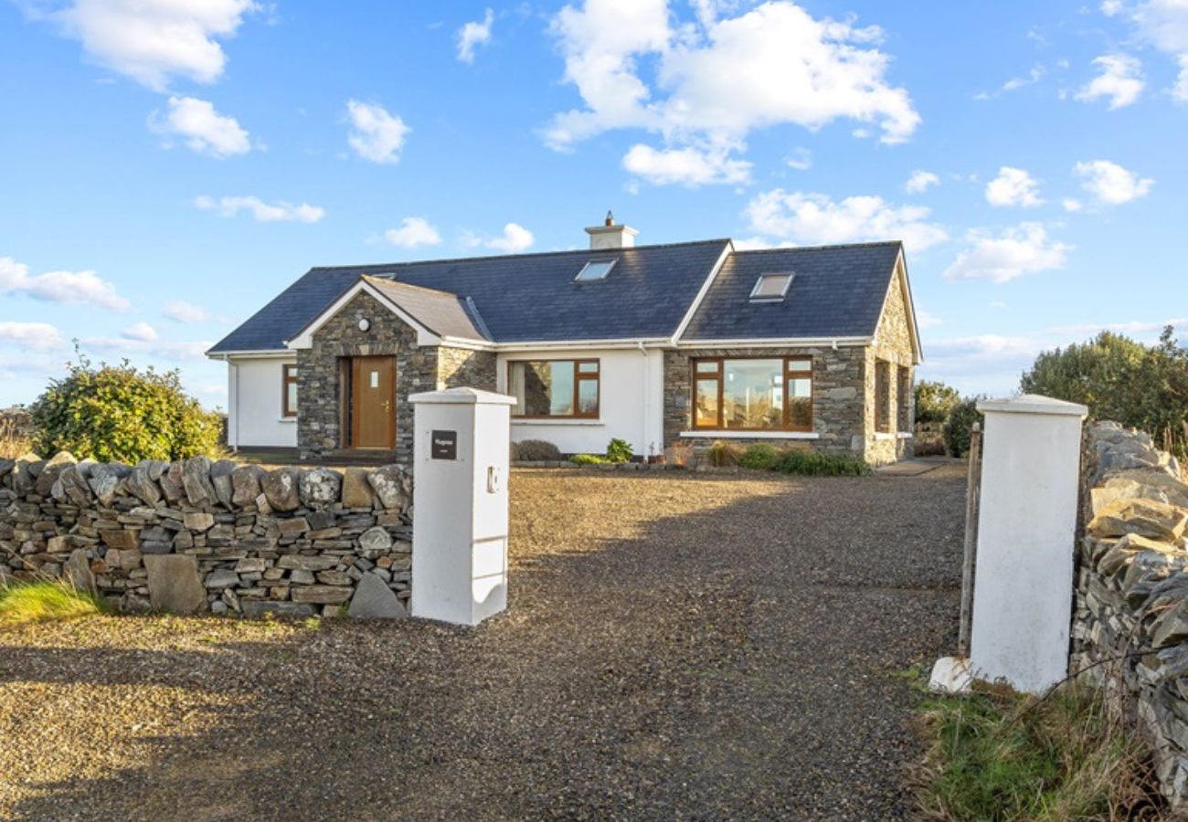 House in Ballyconneely - Rugosa - A bright, spacious and relaxing stay