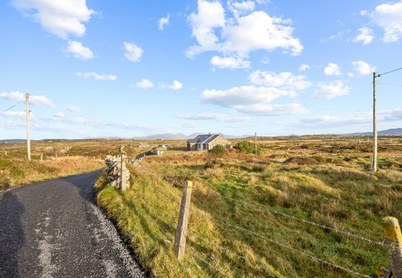 House in Ballyconneely - Rugosa - A bright, spacious and relaxing stay