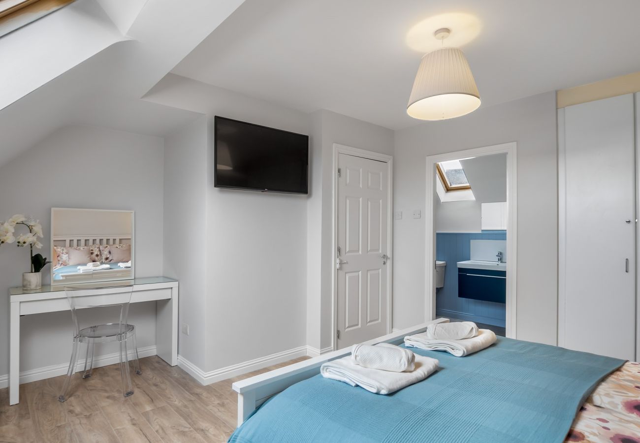 Townhouse in Clifden - E1 Station House - Newly refurbished Townhouse in Clifden