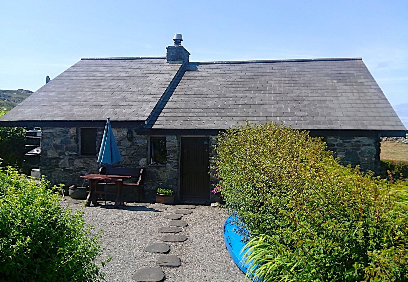 House in Clifden - Clochan