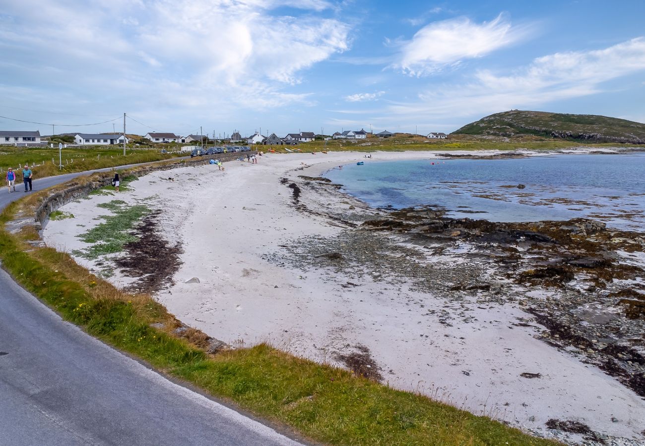 House in Ballyconneely - Beach House Luxury in Aillebrack 