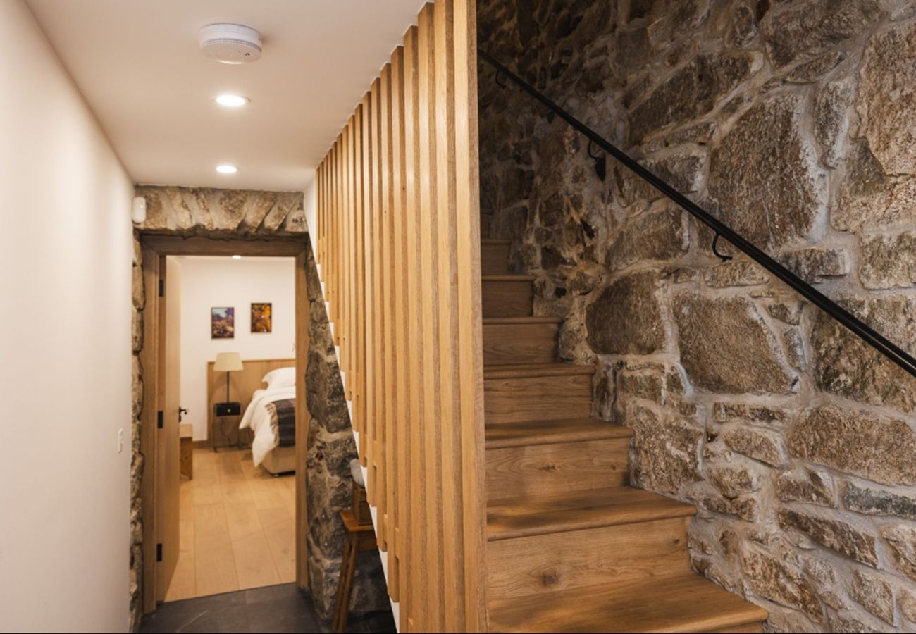 Townhouse in Roundstone - Kelp Luxury Cottage - Within The Village 